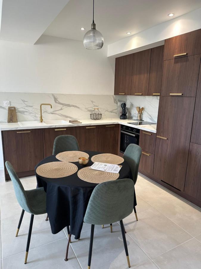 Appartement Neuf Contemporain Lourdes Extérieur photo